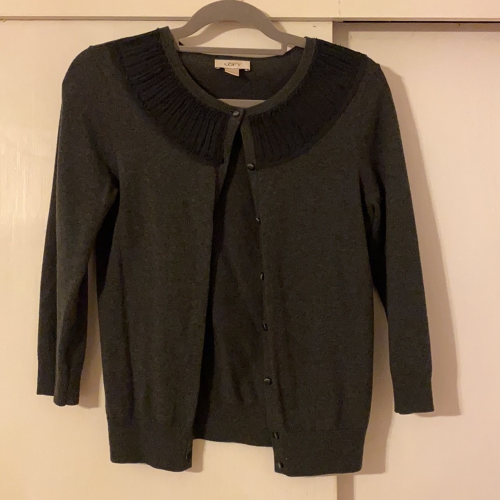 Loft cardigan in gray with black details